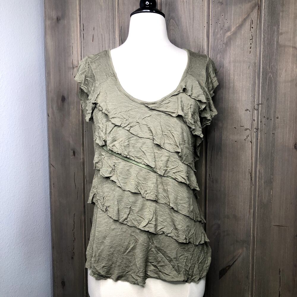 IZ BYER Green Ruffled Front Short Sleeve Top Medium
